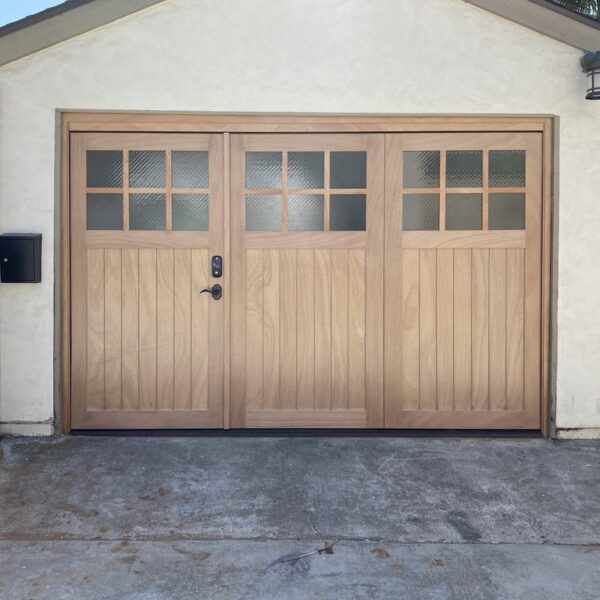Bifold garage doors in Houston TX